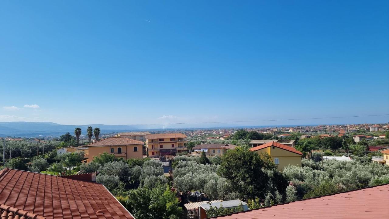 Apartmán La Casa Di Isa Lamezia Terme Exteriér fotografie